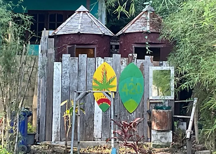 Tipthong Hut - Tropic Garden Resort